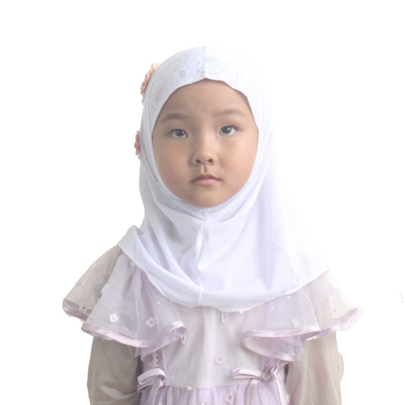 Modest Beauty حجاب إسلامي جميل للفتيات - حجاب يدوي مزين بالزهور واللؤلؤ للأطفال باللون الأبيض - Image 2